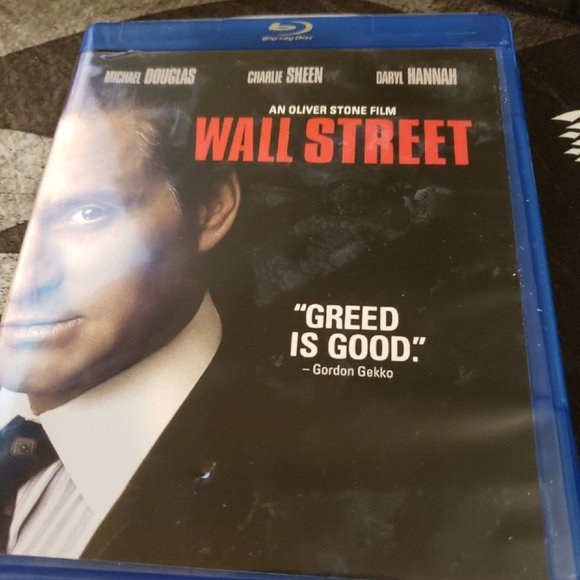 Wall Street – Blu‑ray (1987) | Michael Douglas & Charlie Sheen | Classic Drama - Picture 3 of 6